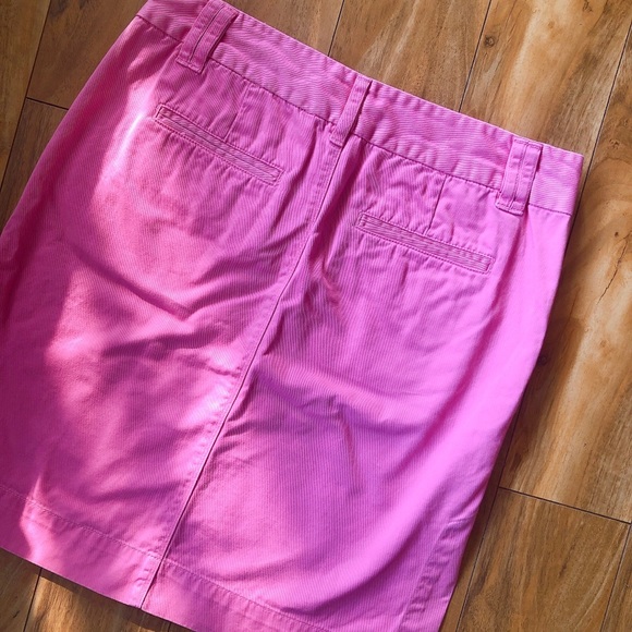 Mini adorable pink skirt!! 🌸🎀💖💅🏻 - Picture 7 of 9